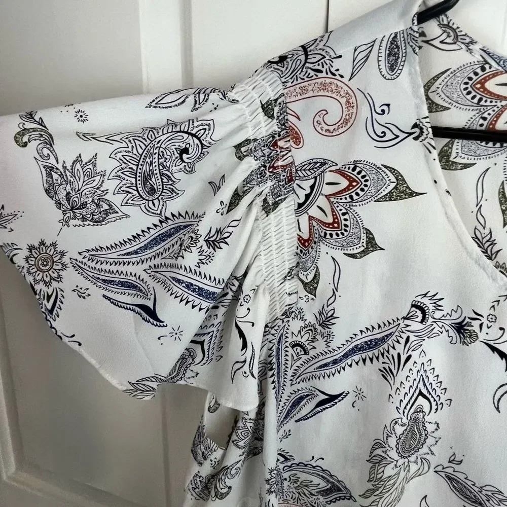 Peace & Pearls White Floral Print Blouse - Picture 5 of 7